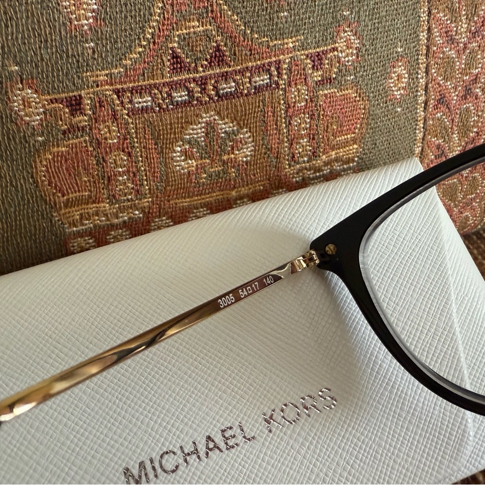 ✅Michael Kors - Westport Black Polished Eyeglasses MK4106U! - Picture 8 of 16
